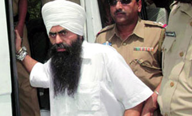 Devinderpal Singh Bhullar was given death penalty for triggering a bomb blast in New Delhi in September 1993, killing nine people and injuring 25 others, including then Youth Congress president M.S. Bitta (Photo: PTI/File) Devinderpal Singh Bhullar was given death penalty for triggering a bomb blast in New Delhi in September 1993, killing nine people and injuring 25 others, including then Youth Congress president M.S. Bitta (Photo: PTI/File)